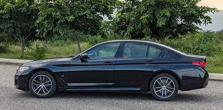 BMW 5 Series Car Rental Service in Chennai
